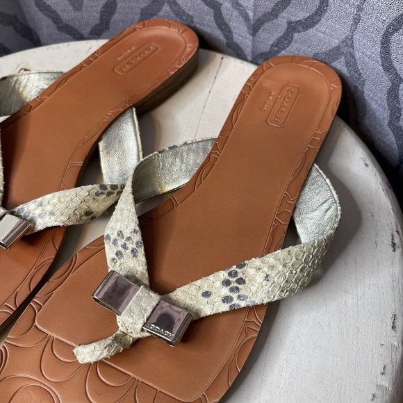 Coach Flip Flops Womens 9 B Sable Metallic Snake Skin Signature Sandal - Picture 5 of 8